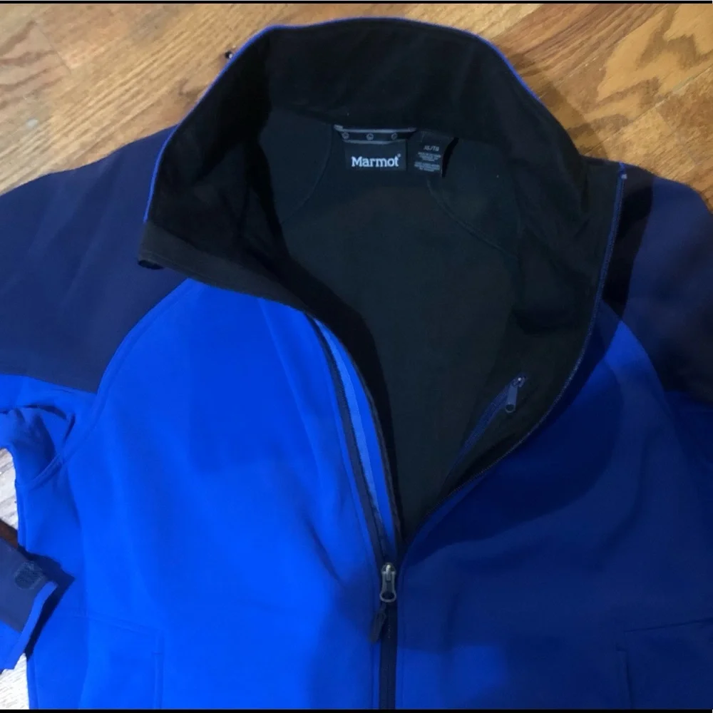 Marmot Softshell Jacket in Blue and Navy Colorblock - size XL - Picture 3 of 8